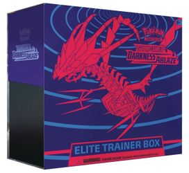 Pokémon Sword and Shield Darkness Ablaze Elite Trainer Box