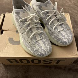 Size 7-adidas Yeezy Boost 380 Alien 