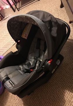 Infant car seat