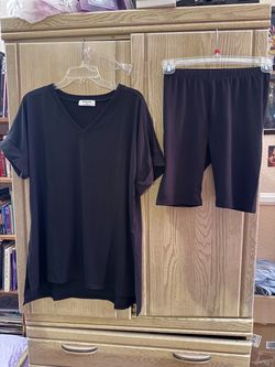 Zenana Black V-Neck Top and Bike Shorts Set