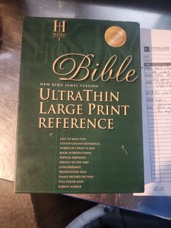 New King James Version Uthra. Thin Large Print Reference 