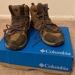 Columbia Womens Hiking Boots 