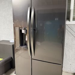 LG Side By Side Refrigerator 