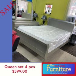 Queen Bedroom Set