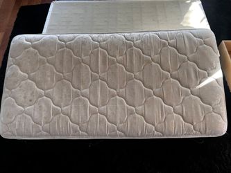 Twin Size Mattress and box spring
