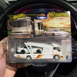 Hot Wheels Team Transport 