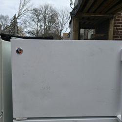 Ge Refrigerator White 