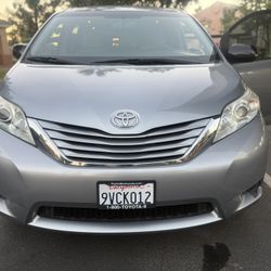 2017 Toyota Sienna
