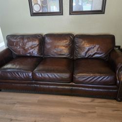 Leather Couch 8FT $350 Excellent Condition 