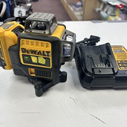 DeWalt DW089LG 12V MAX 3 x 360 Green Line Laser