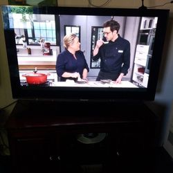 50"Panasonic TV In Excellent Condition 
