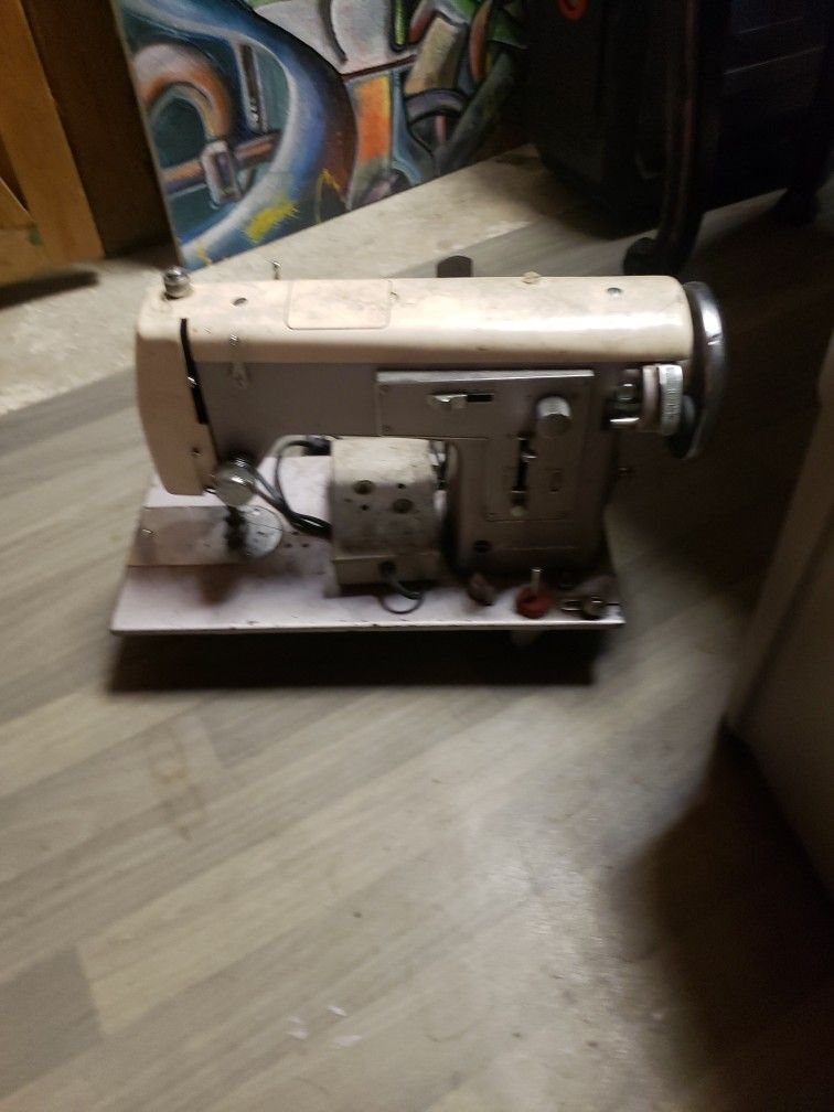 Sewing Machine