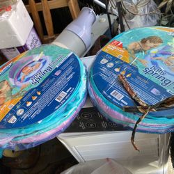 2 Baby Floats 50 Both