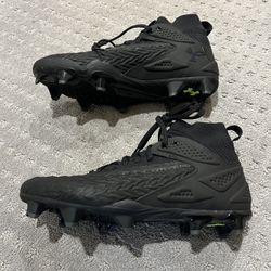 NEW Under Armour Yard Mid MT TPU Baseball Cleats Men’s Size 9