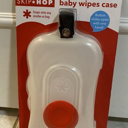 BRAND NEW Portable Baby Wipes Case by Skip Hop! Travel On-the-Go
