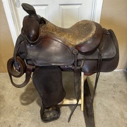 Simco Western Saddle 