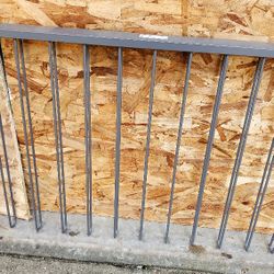 NEW Pull-out pants hanger, Grey, 39 3/8x22 7/8 "

