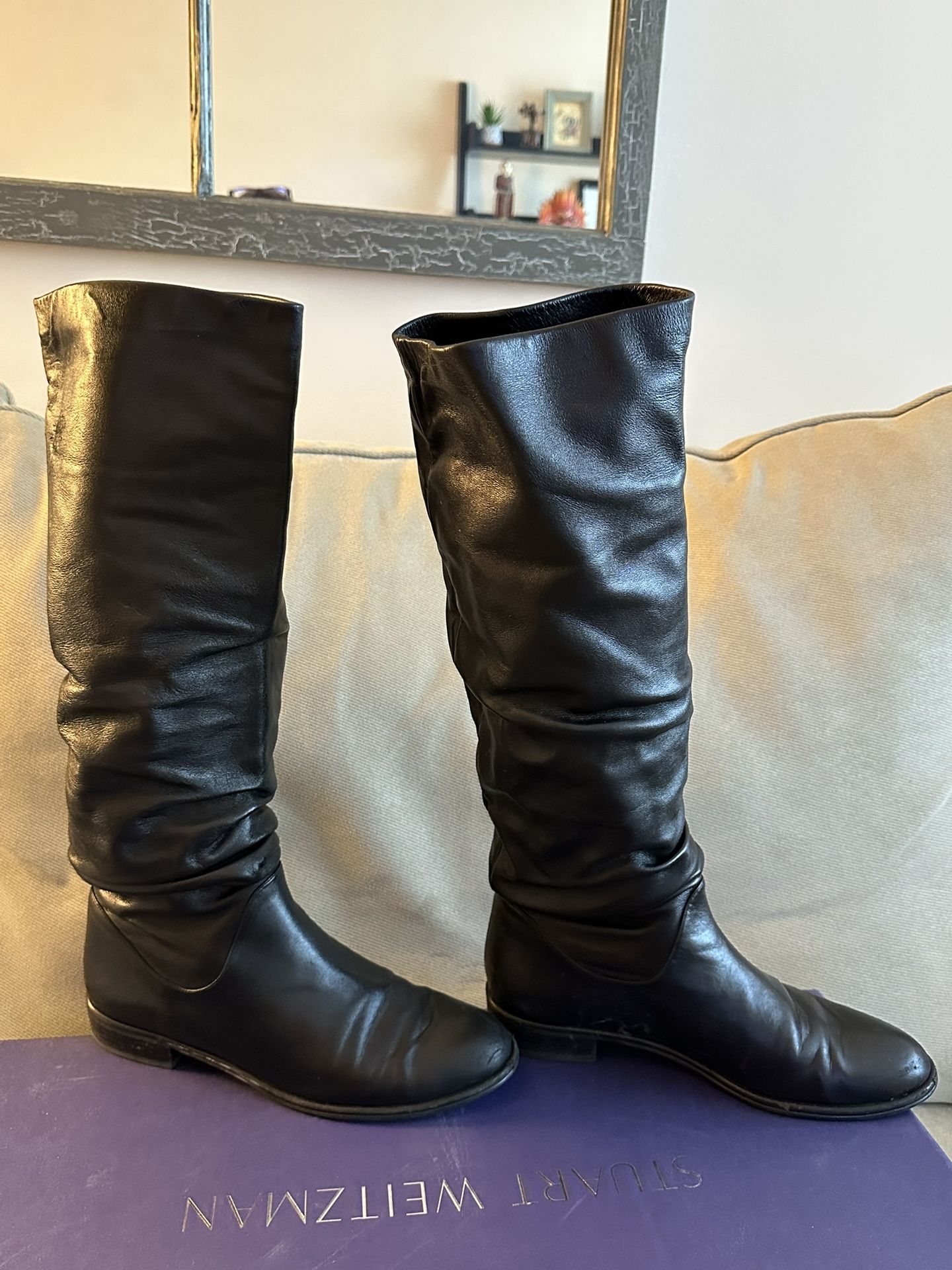 Women’s Stuart Weitzman Black Scrunchy Leather Boots