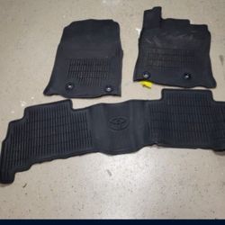 Toyota 4Runner All Weather Rubber Car Floor Mats 