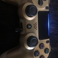 PS4 Controller Gold 