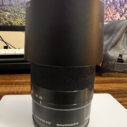 🎯 Sony 55-210mm f/4.5-6.3 OSS Telephotos Zoom Lens – MINT Condition! 📸