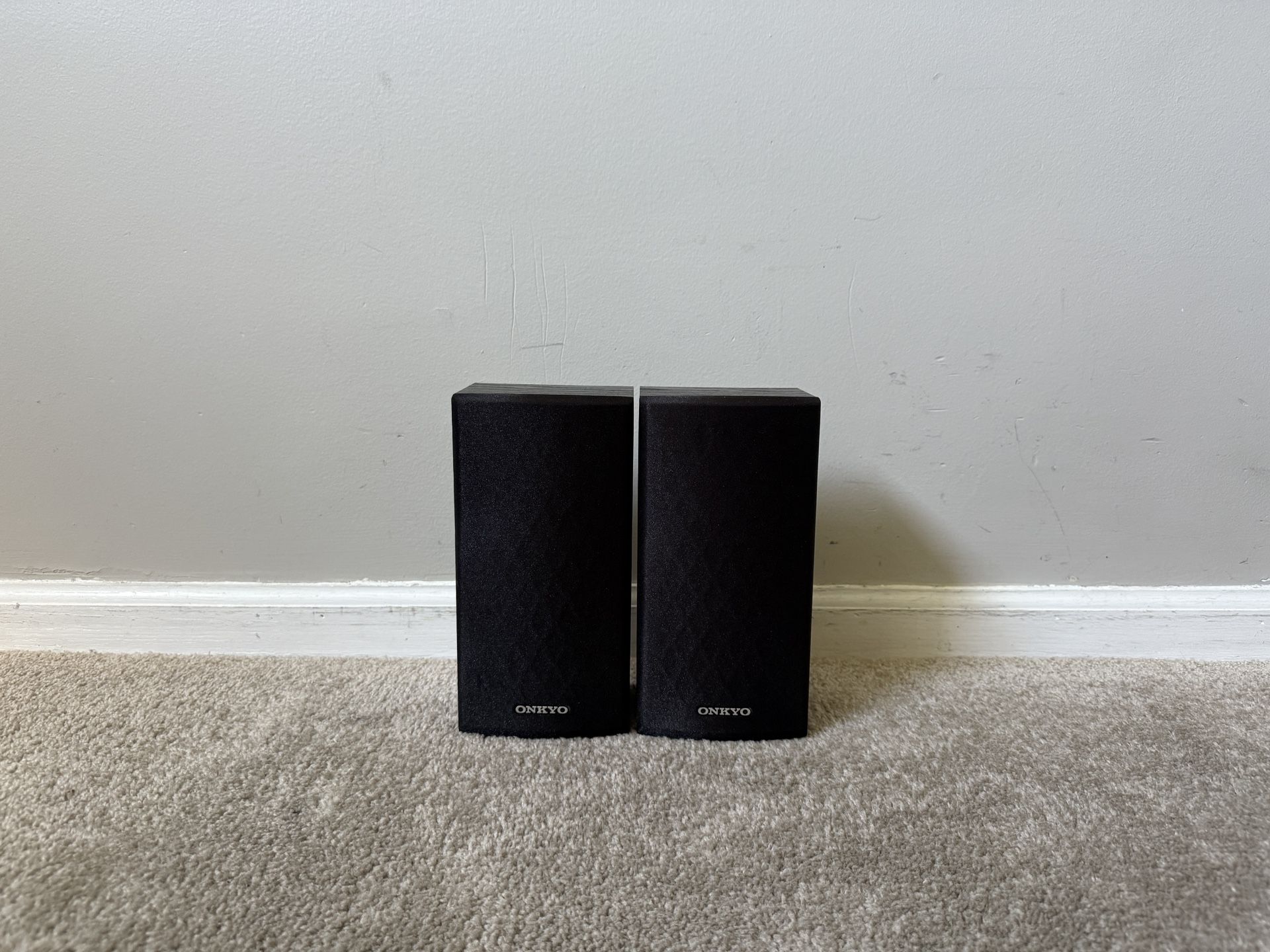 Onkyo 2 Home Theater Surround Speakers