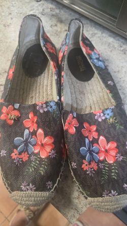 Michael Kors slip ons