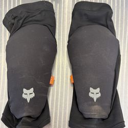 Fox Enduro D3O Knee Sleeve Pads – Like New – $40