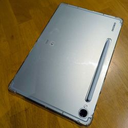 Samsung Galaxy Tab S9 FE 256GB Wi-Fi (Mint) + S Pen - Like New, Tablet