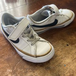 Nike Boys