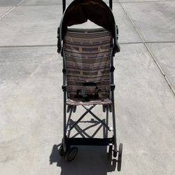 Disney Baby Winnie-the-Pooh Umbrella Stroller with Canopy