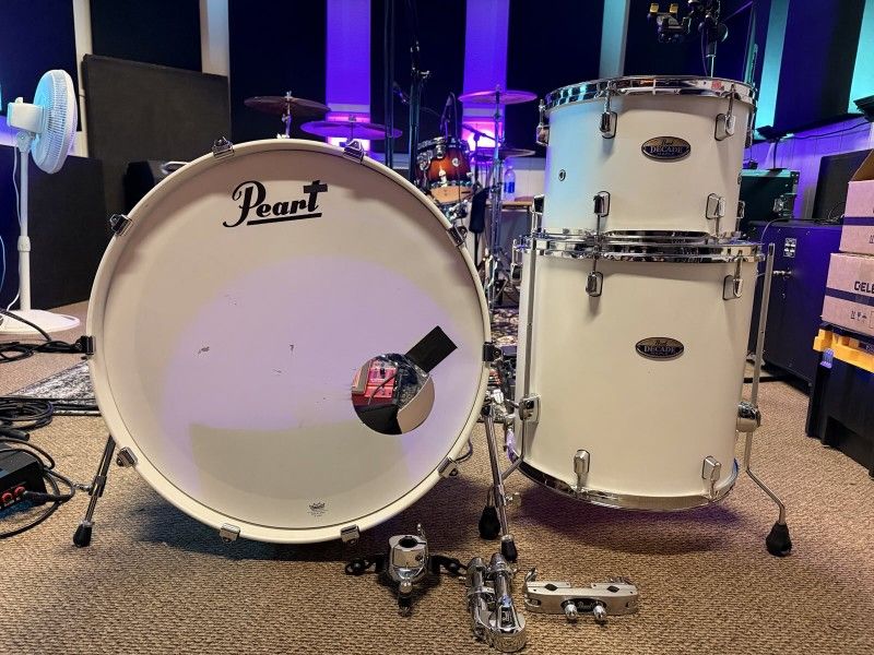 Pearl Decade Maple Drum Set