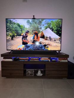 Sony 65in Smart TV