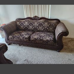 Matching Sofa and Loveseat