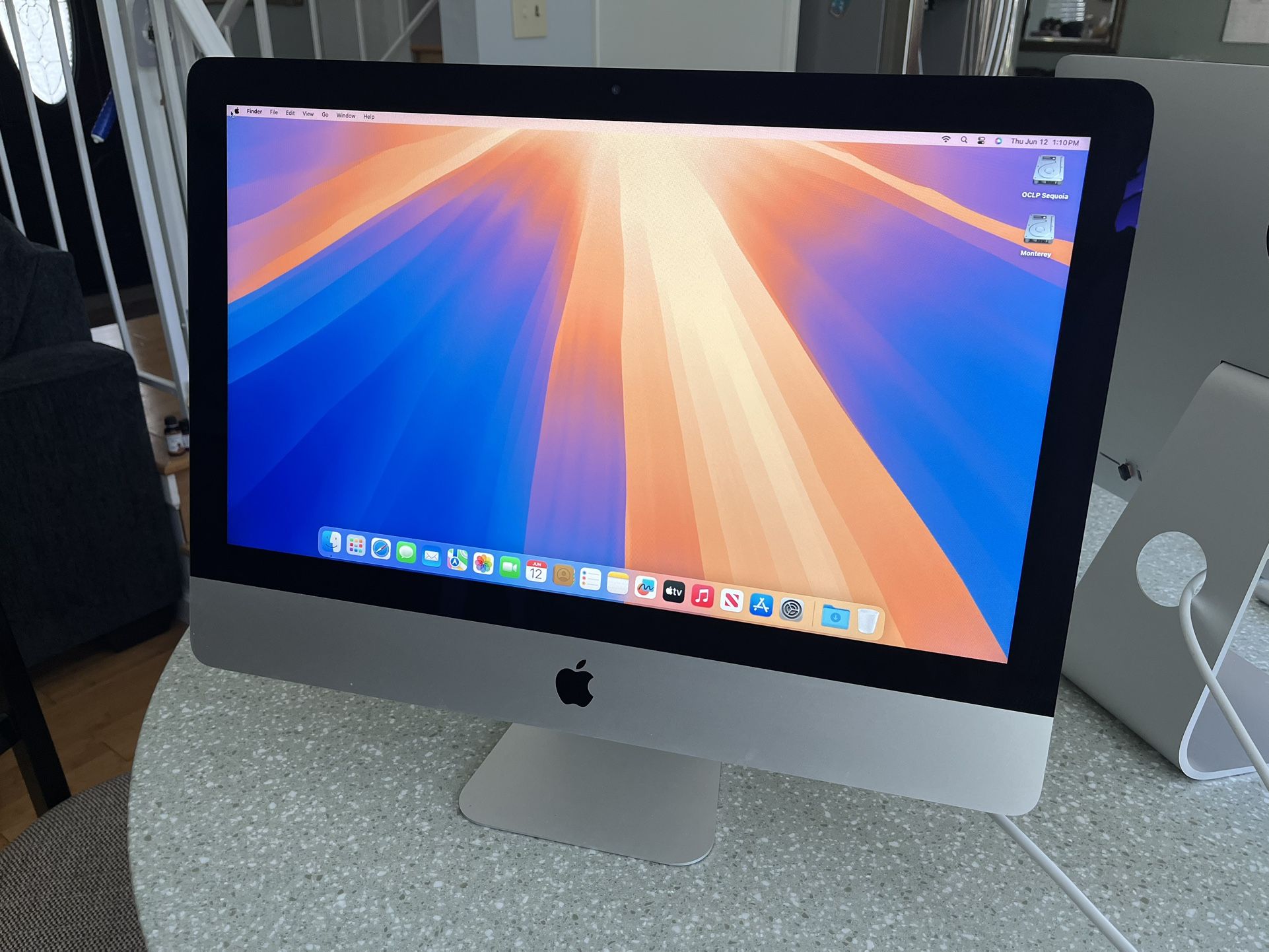  2015 iMac 21.5 Fully Upgraded i5 8GB 480GB SSD lastest macOS Sequoia