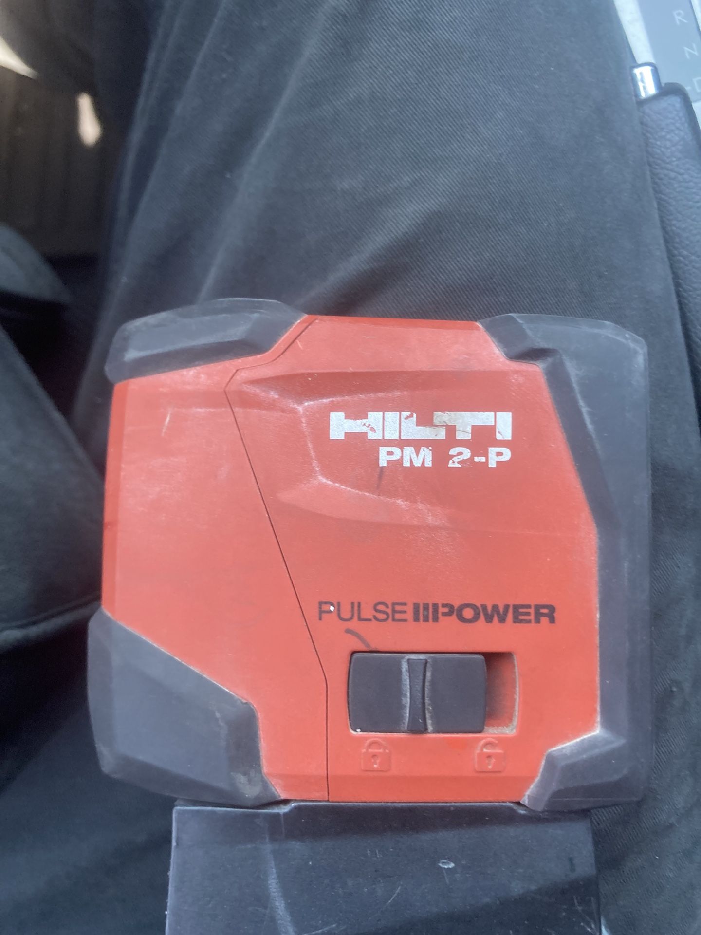Hilti PM-2P Pulse Power Plumb Laser