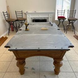 Pool Table 🛠️
