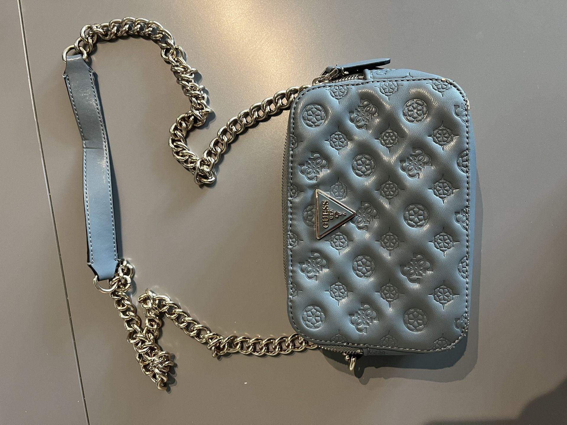 Guess Crossbody
