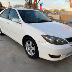 2004 Toyota Camry