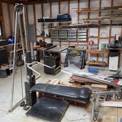 Body Bar Weight Bench  