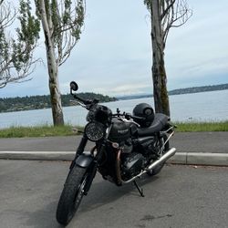 2022 Triumph Street Twin