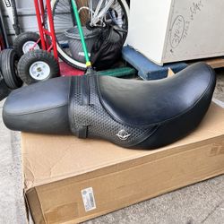 1997 Thru 2007 OEM Harley Davidson Basket Weave Seat