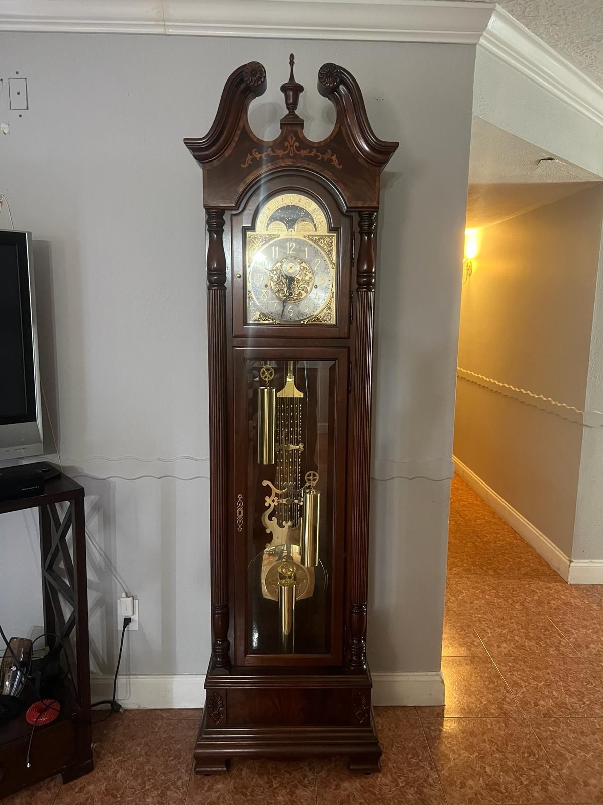 Grandfather Clock 