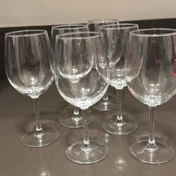 6 Wine Glasses