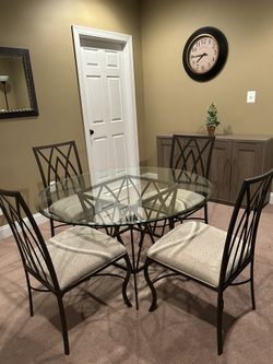 Glass Top Wrought Iron Kitchen Table And 4 Chairs