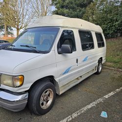 1995 Ford E150 Econoline Conversion Van