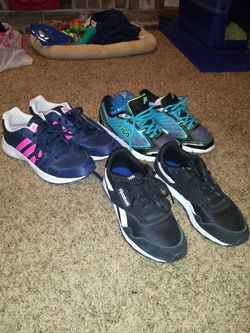 3 pair shoes. Adidas size7 fila size 7.5 reebok size7 20.00. A pair