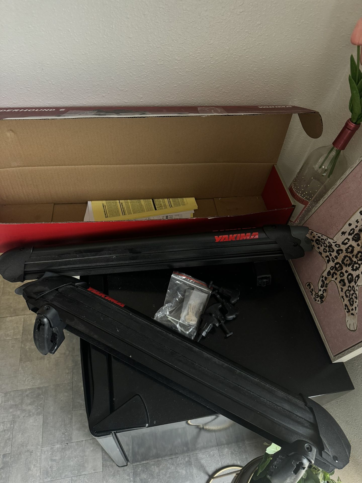 Yakima powderhound 6 Snowboard/ski Rack