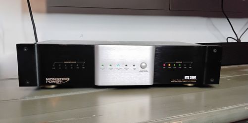 Monster HTS 2600 MKII PowerCenter10 AC outlets (2 switched, 2 delayed, 6 unswitched)
Clean Power™ Stage 2 (v.2.0) circuitry includes discrete filter s