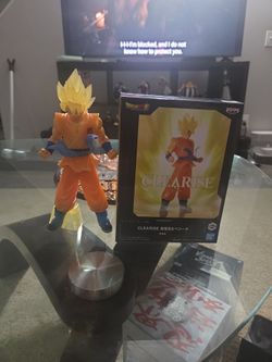 Anime Goku Figurine